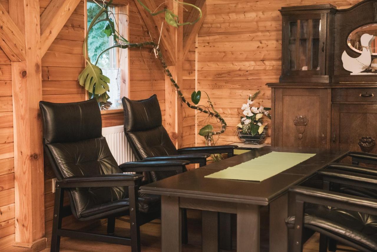 Agroturystyka Pod Modrzewiami Nowy Tomysl Bagian luar foto
