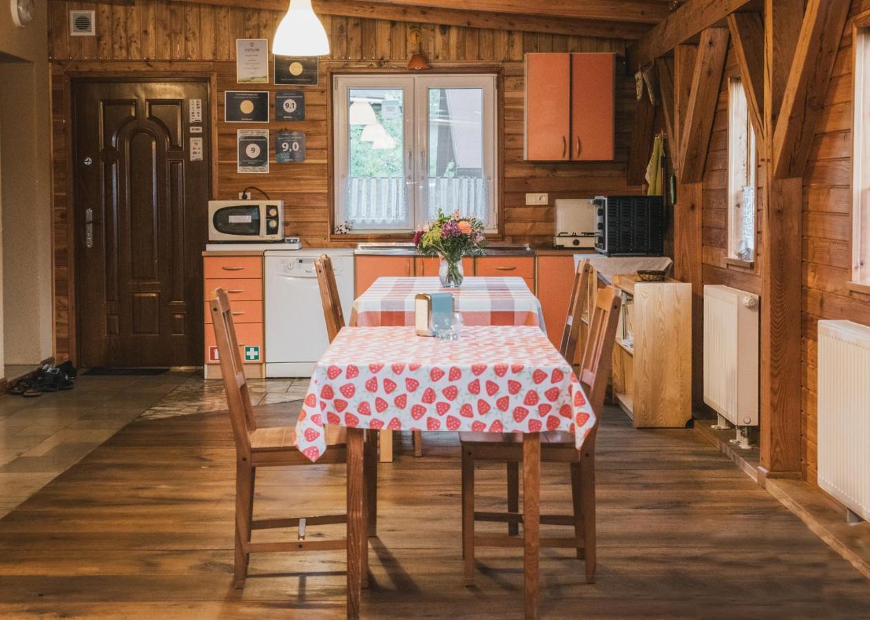 Agroturystyka Pod Modrzewiami Nowy Tomysl Bagian luar foto